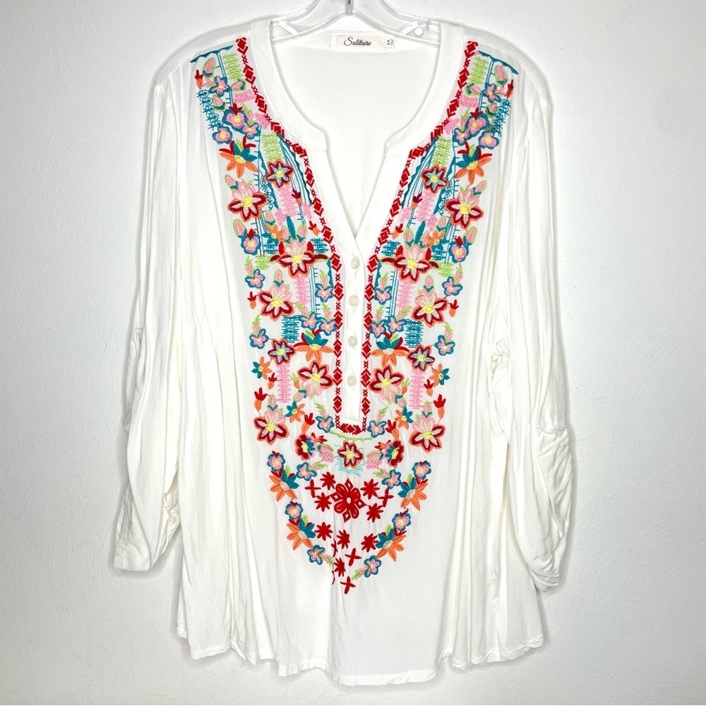 Solitaire White Boho Tunic with Multicolor Floral Embroidery